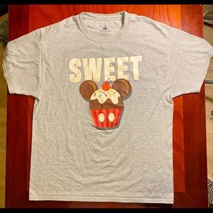 Women’s “SWEET” Mickey Mouse Disneyland shirt L